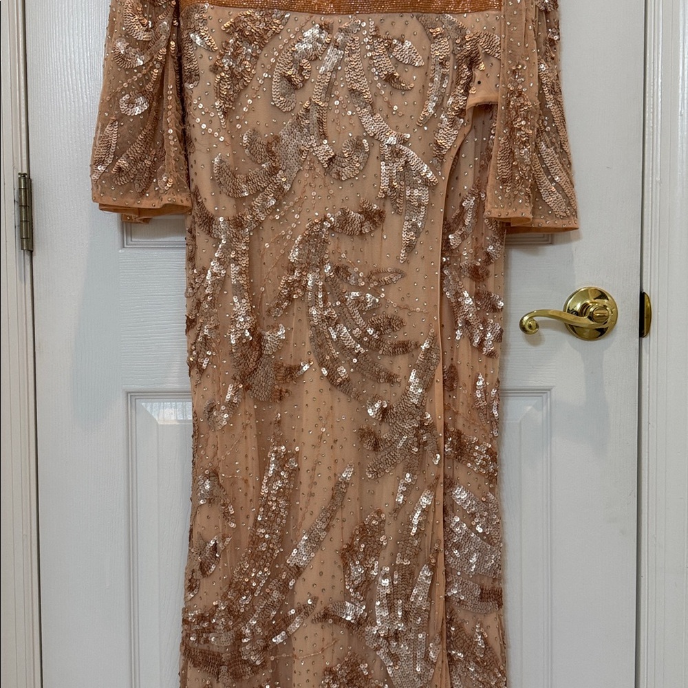 Mac Duggal 5222 Pink Sequined Faux Wrap Split Long Sleeve Gown Size 10 NWOT - Picture 7 of 10